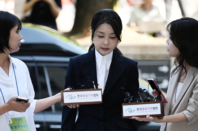 김건희 여사, 영장실질심사 출석 / 연합뉴스