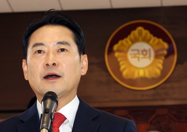 장동혁 "공천헌금·통일교 특검 수용 촉구 단식 시작할 것" / 연합뉴스