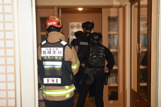 "제발 빨리 와달라"…경찰에 애원한 총기사건 유족(종합)