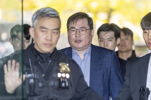 '대장동 일당' 중형·법정구속…"장기간 유착한 부패 범죄"