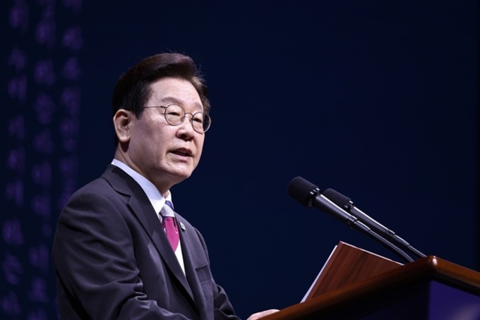 李대통령 "남북 적대 아무런 이익 안 돼…미래로 함께 나아가자"(종합)