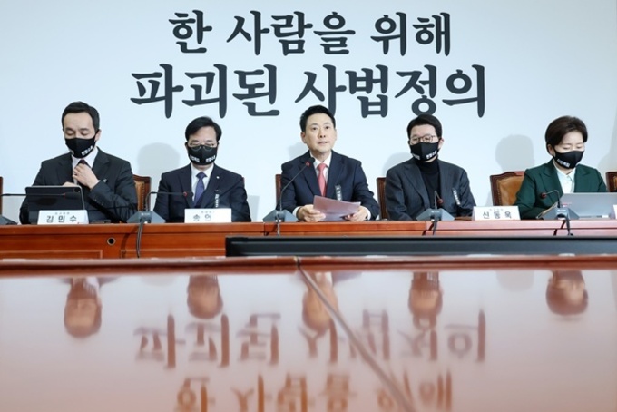 장동혁, 정부 금융시장 안정조치에 "혈세로 선거용 주가 띄우기"