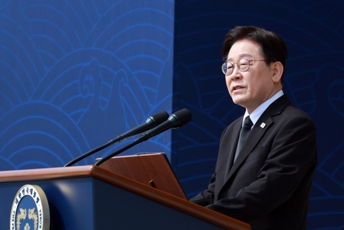 李대통령 "전쟁·적대 걱정 없는 평화의 한반도 만드는 게 사명"