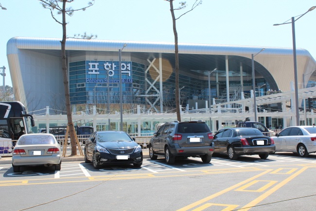 26일 오후 1시 10분경 포항~동대구 간 KTX 직결선 시승식이 포항과 영덕, 울진의 주민들을 대상으로 노선검증행사가 열렸다.(사진=국제일보/최태하 기자)