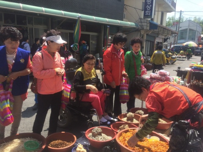 도시민‘전통시장 장보기 투어’(사진=예천군)